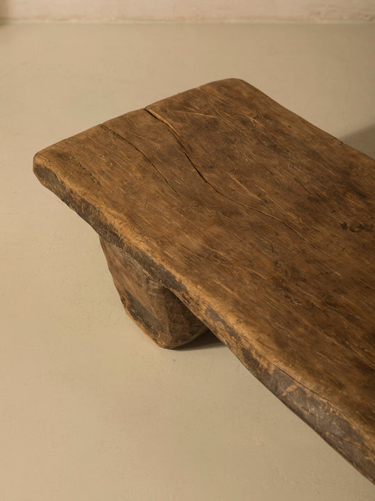 Mesa Naga XIII 179x55x25cm.