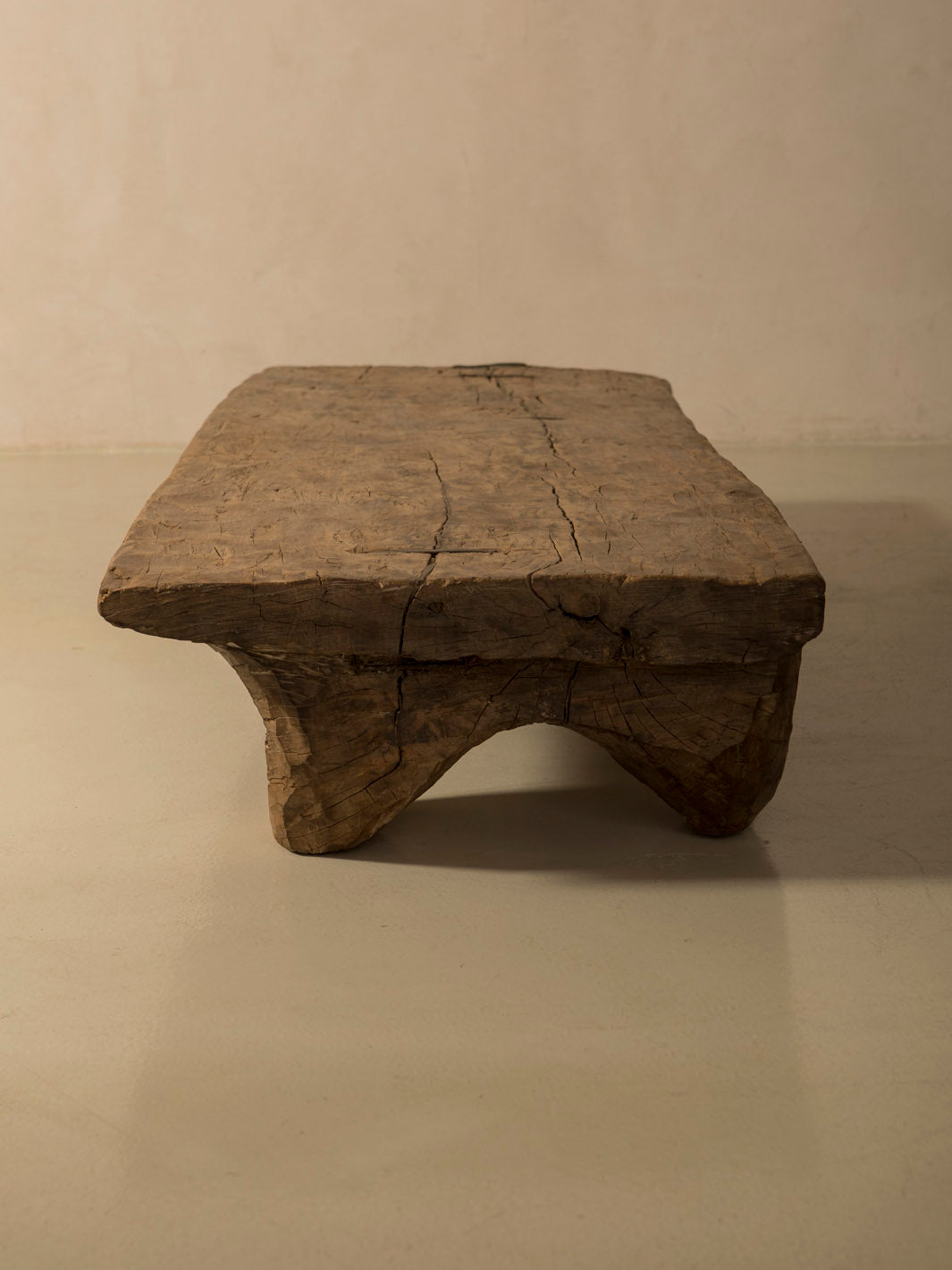 Mesa Naga IX 187x60x25cm.