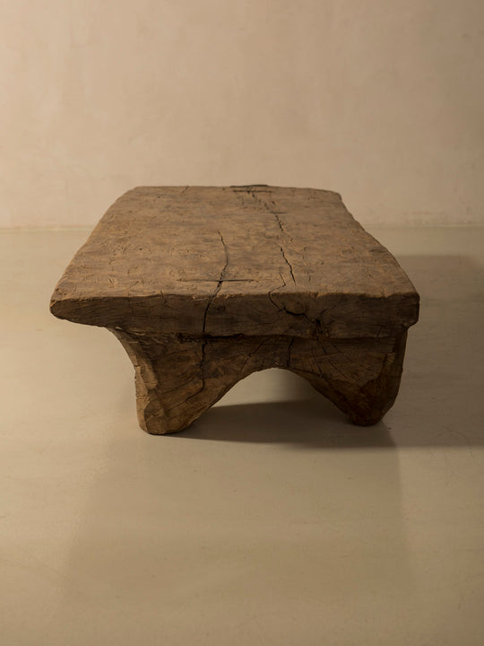 Mesa Naga IX 187x60x25cm.