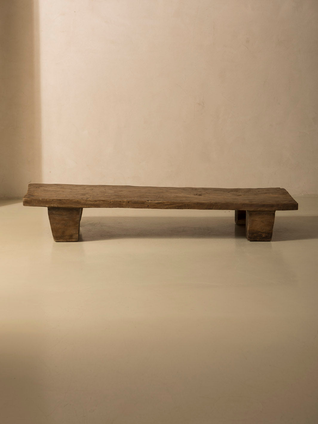 Mesa Naga X 184x65x29cm.