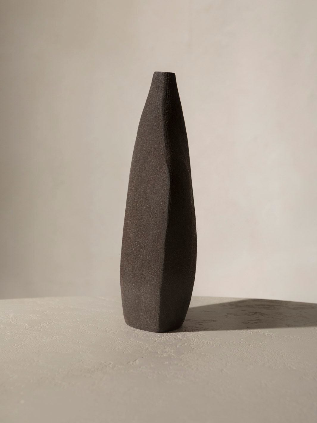 Raw black chamotte sandstone sculptures