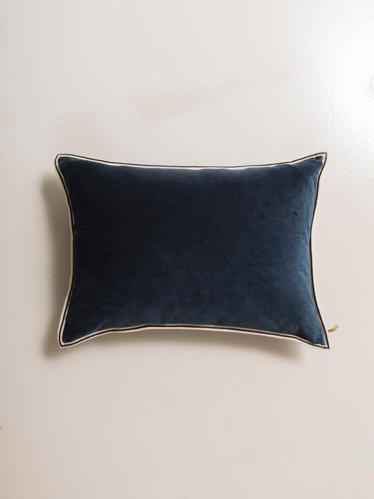 ARISTOTE Roi du pétrole cushion