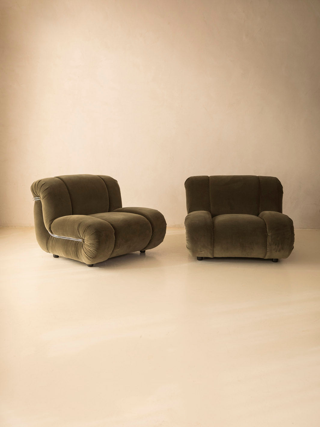 Pair of Velasquez Rino Maturi armchairs from the 70s, green