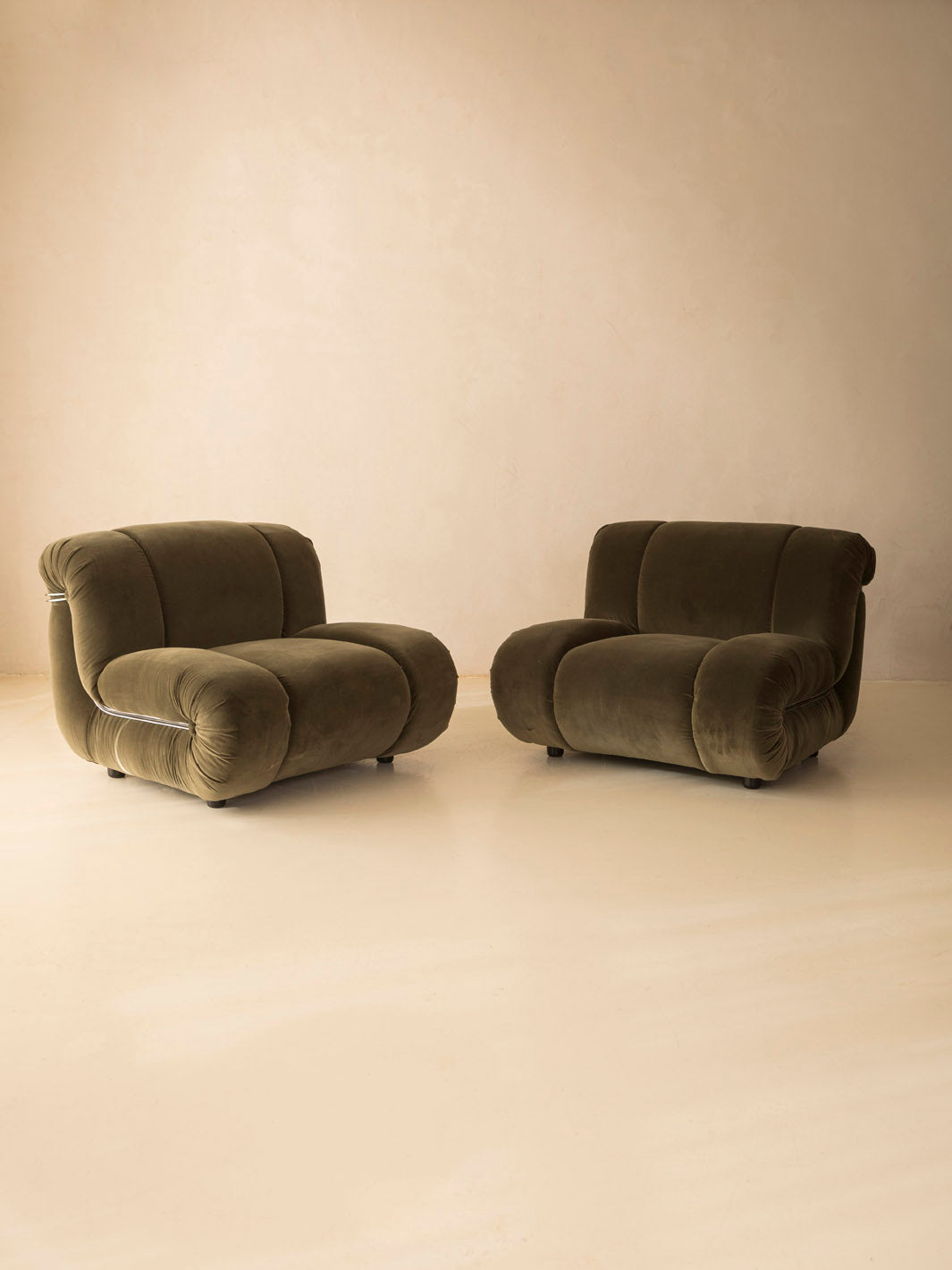 Pair of Velasquez Rino Maturi armchairs from the 70s, green