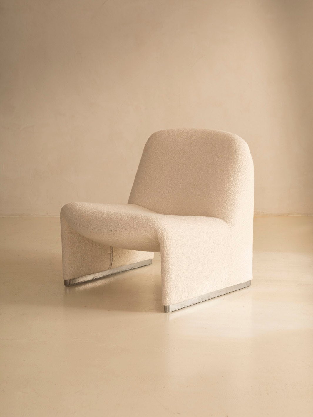 Alky Armchair by Giancarlo Piretti Dedar Milano