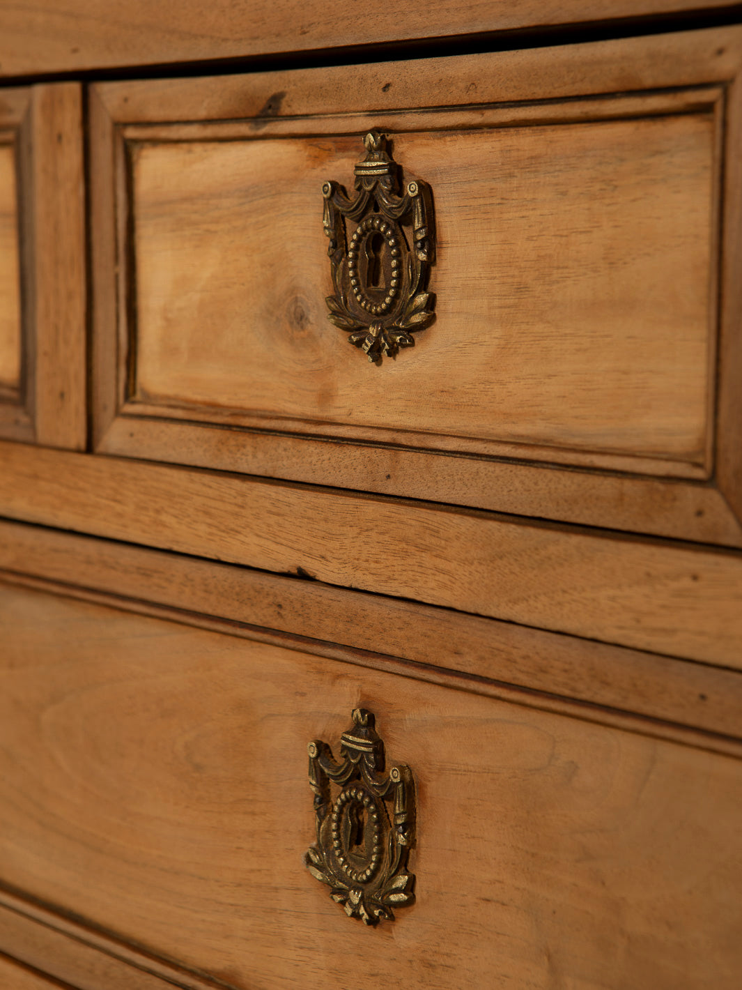 19th-century French chest of drawers