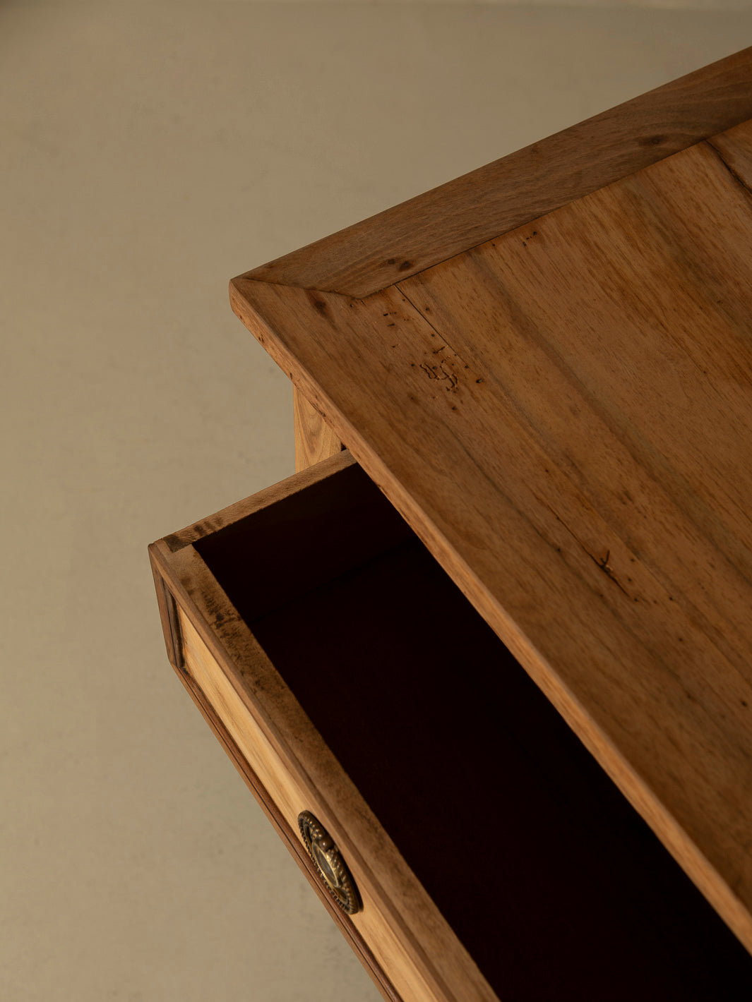 19th-century French chest of drawers