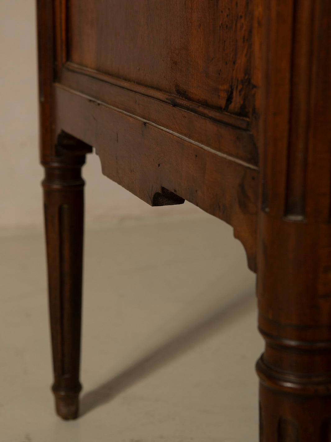 19th-century Louis XVI commode