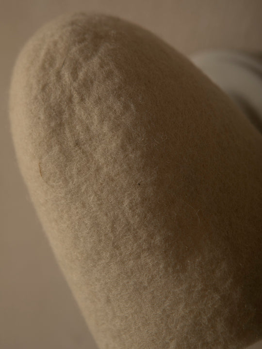 Felt lampshade wall light with adjustable light