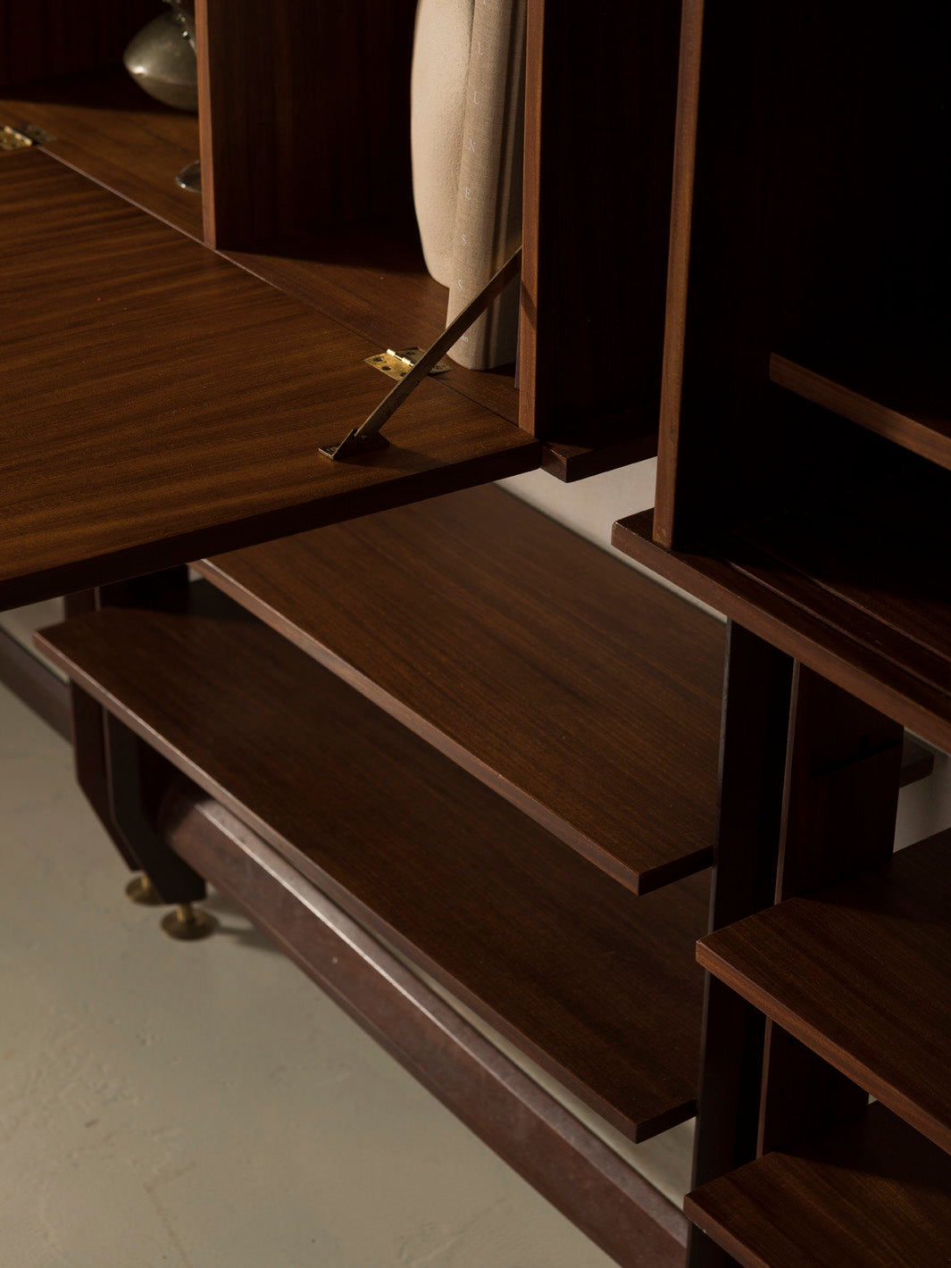 Italian bookcase desk from the 1960s