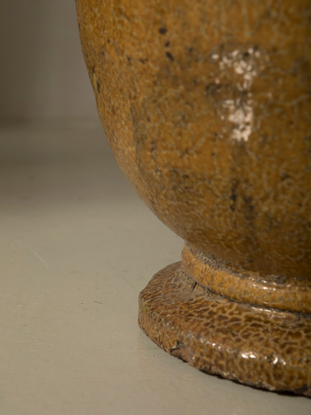 Provençal flowerpot from the 1930s