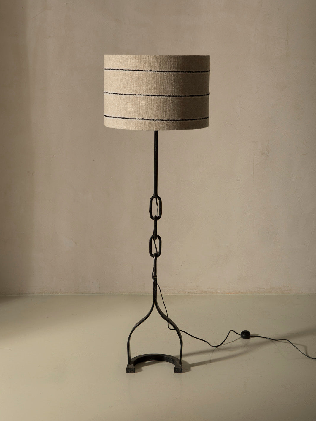 1950s floor lamp with Toulon chain