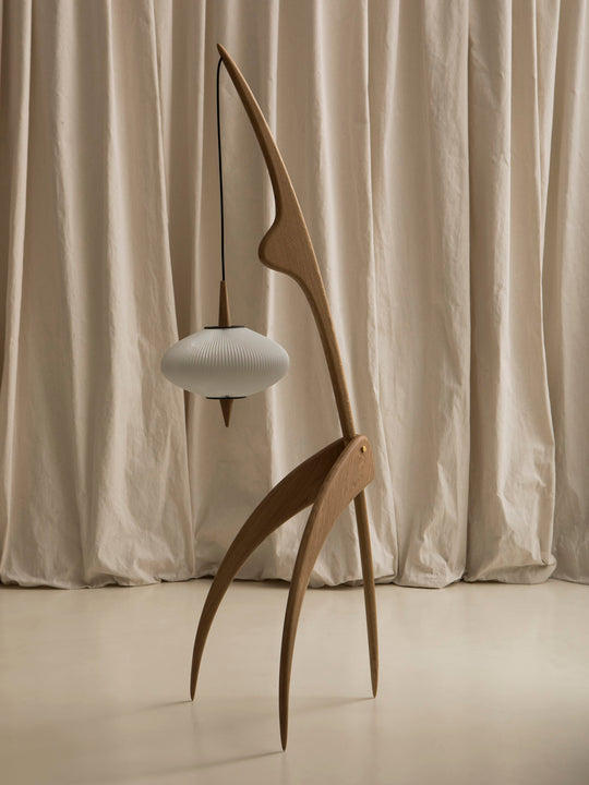 "Praying Mantis" Lamp #14.950 by Rispal Oak