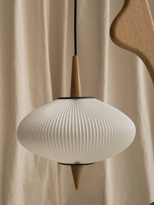 "Praying Mantis" Lamp #14.950 by Rispal Oak