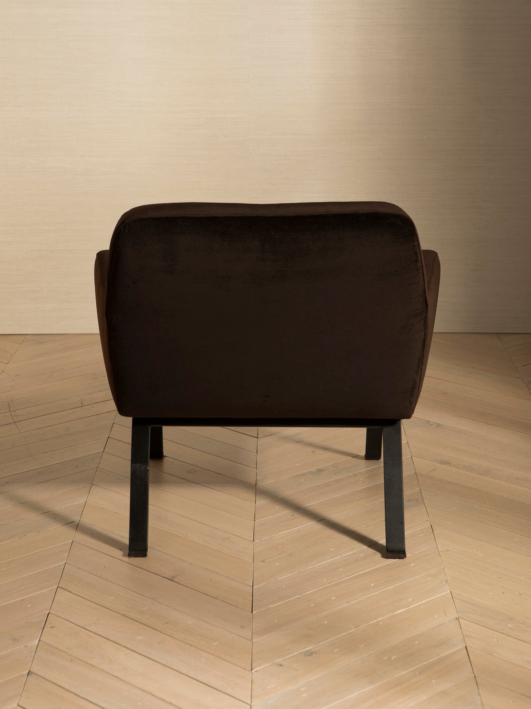 Italian armchairs from the 70s with neo-iron legs