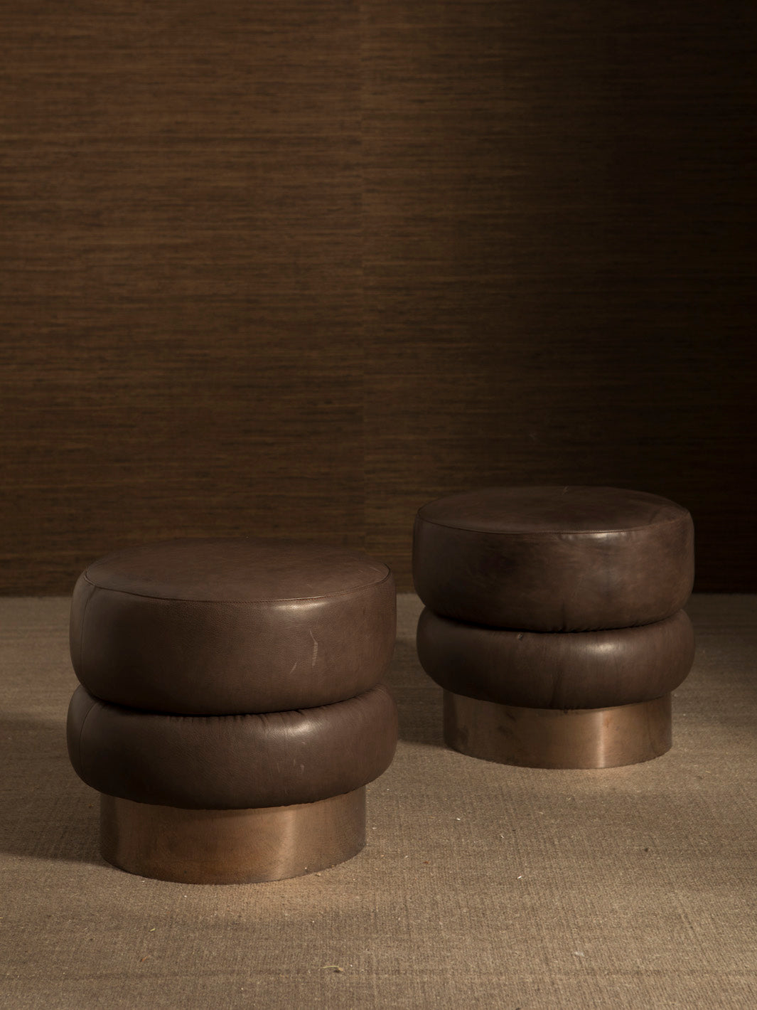Chromo Mink leather pouf