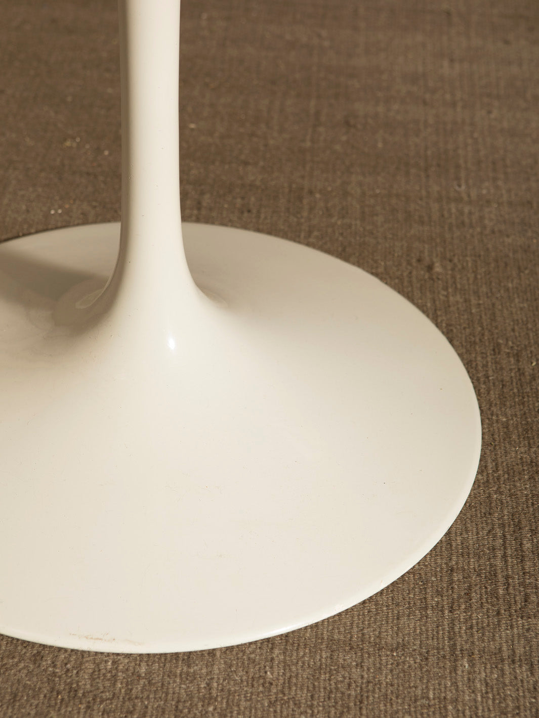 Knoll table from the 80s