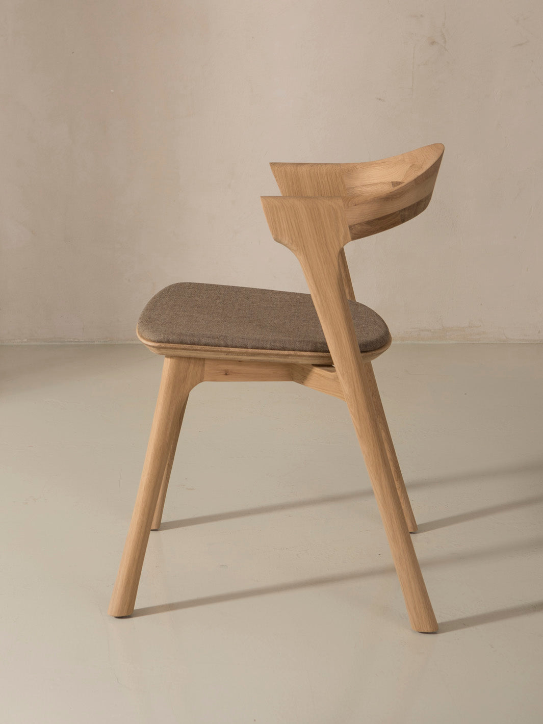 Silla Bok tapizada