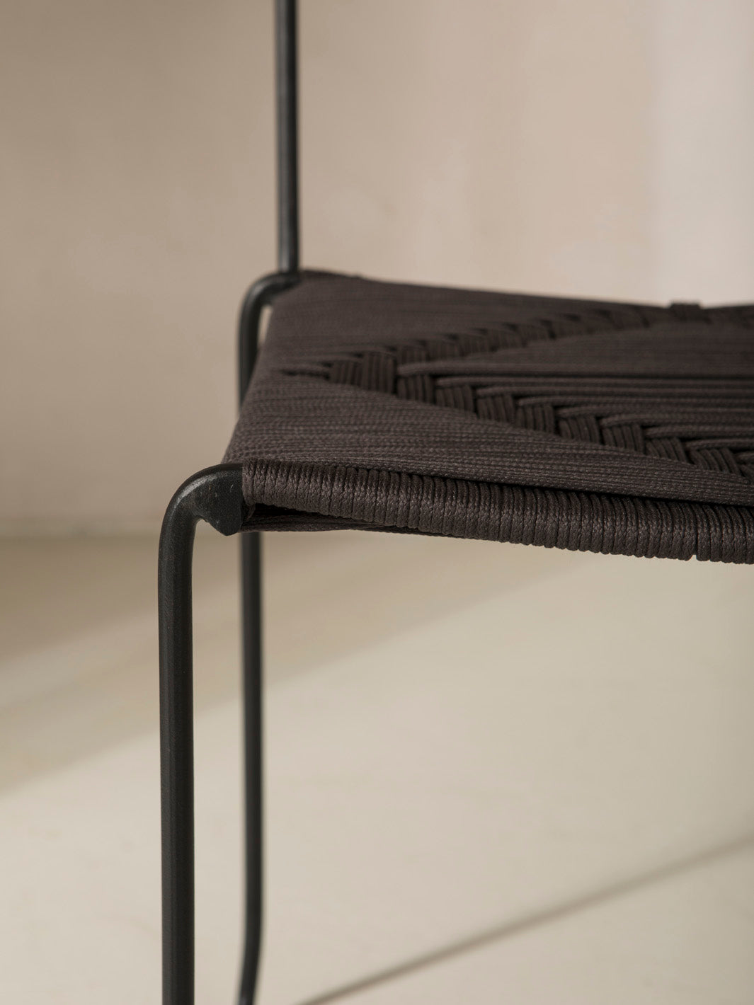 Chaise Nawal noire