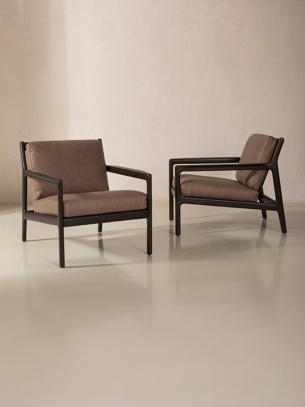 Jack armchair