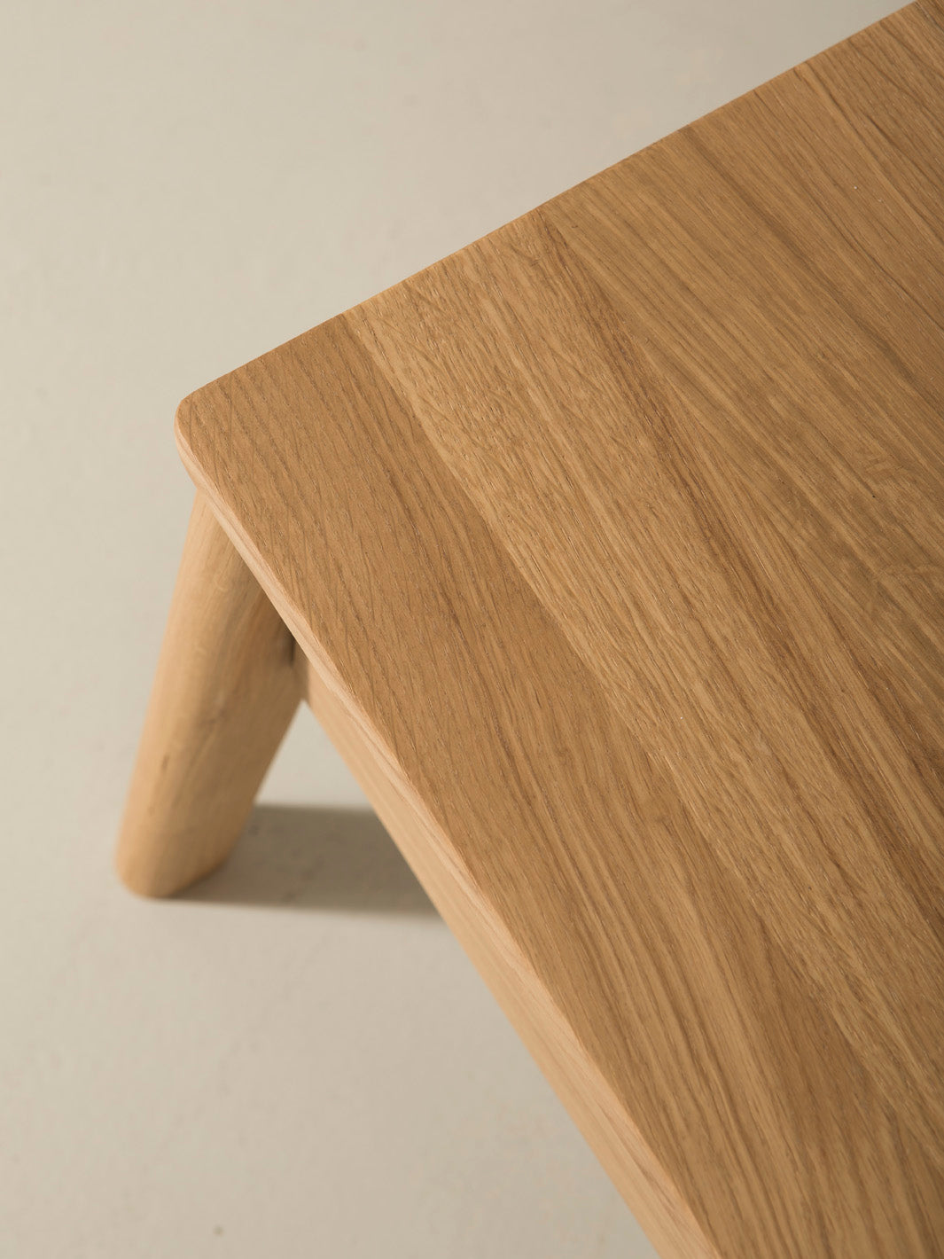 Air Oak nightstand