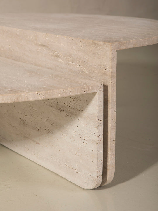 Lune travertine table set