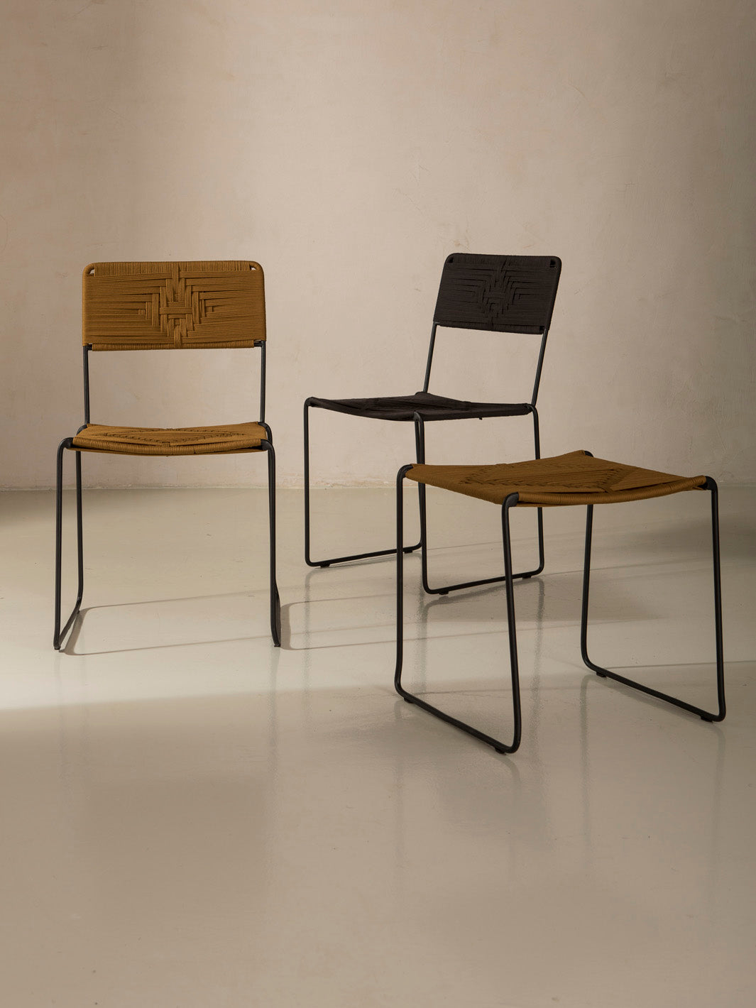 Chaise Nawal noire