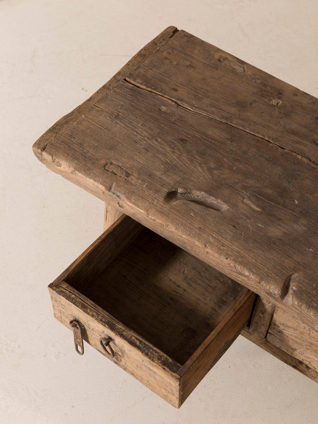 Mesa baja de olmo 100x42x40cm