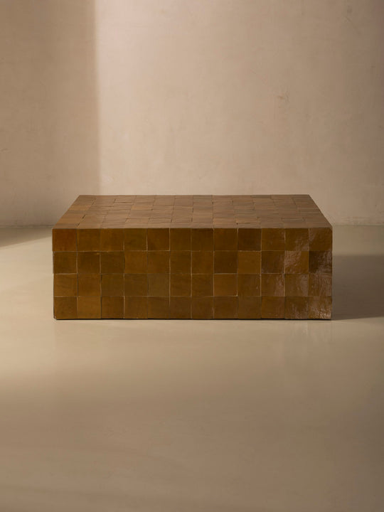 Mesa Cube Ámbar