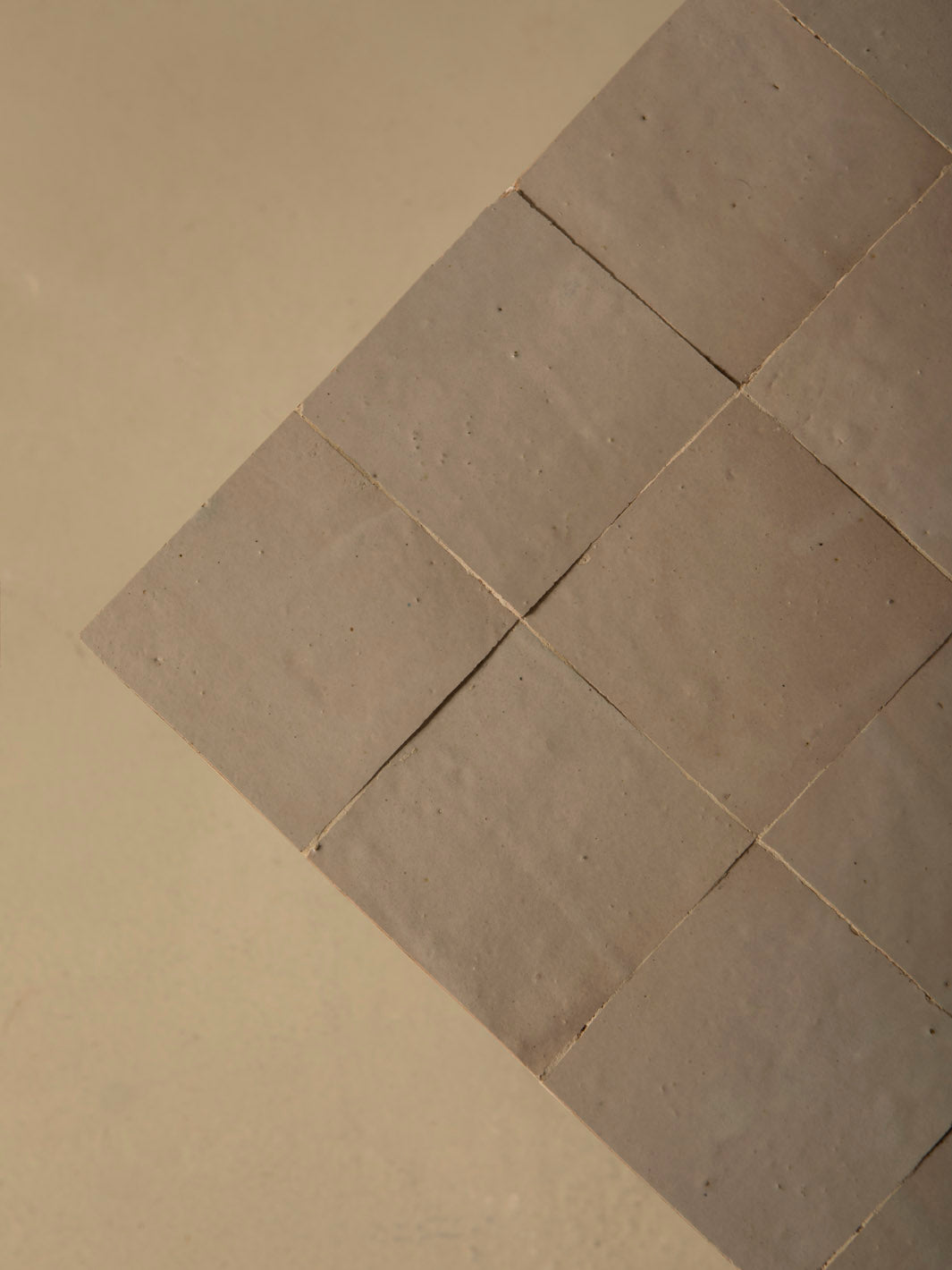 Mesa Cube Crème