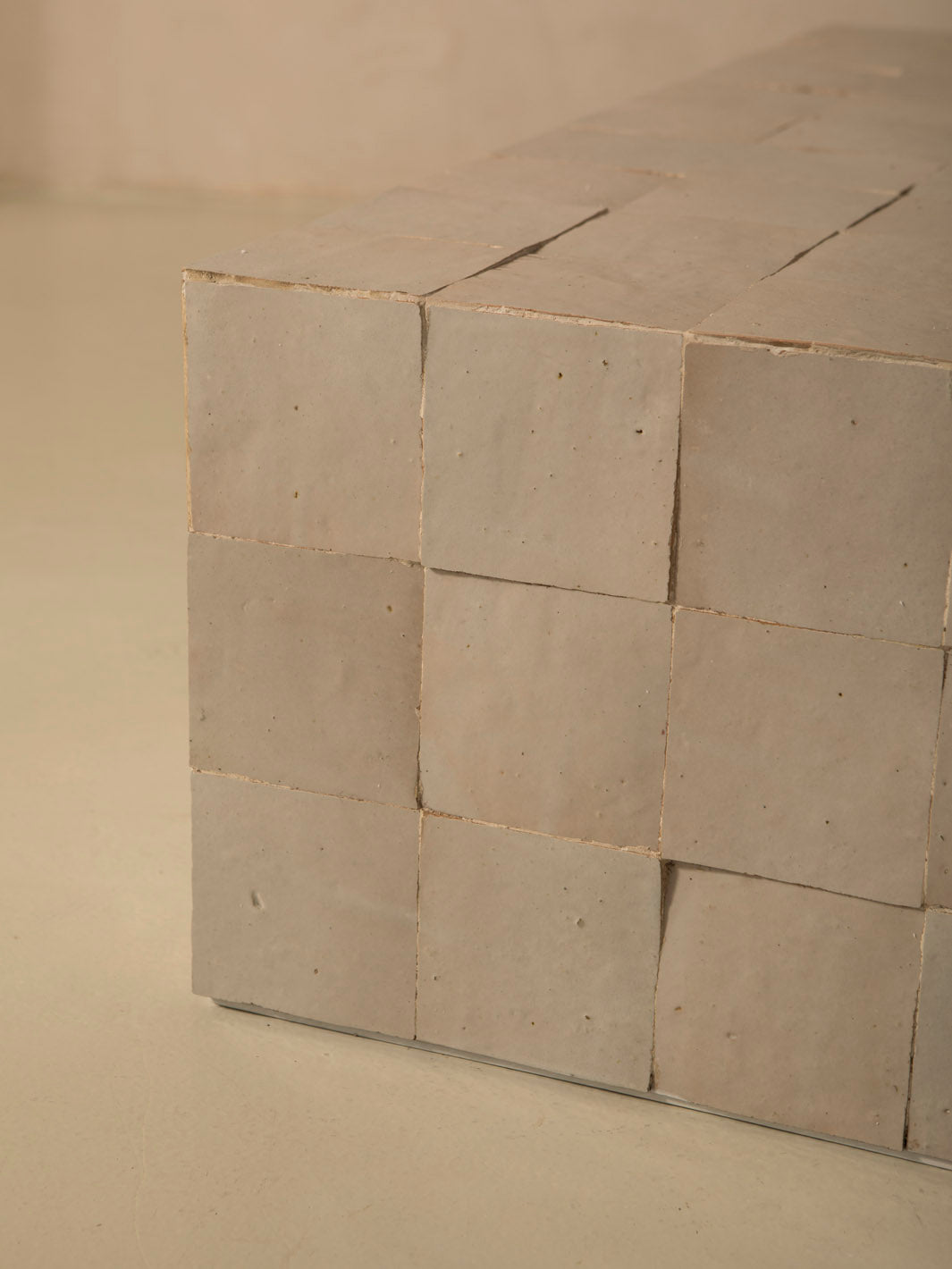 Mesa Cube Crème