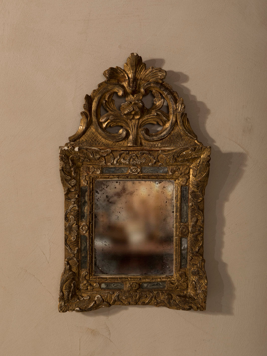 "Pareclose" mirror, 18th century
