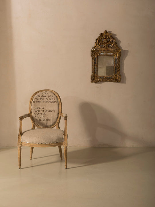 "Pareclose" mirror, 18th century