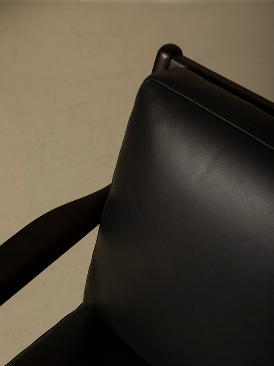 Jack armchair with black cushion