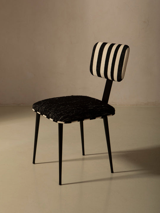 Silla T negra