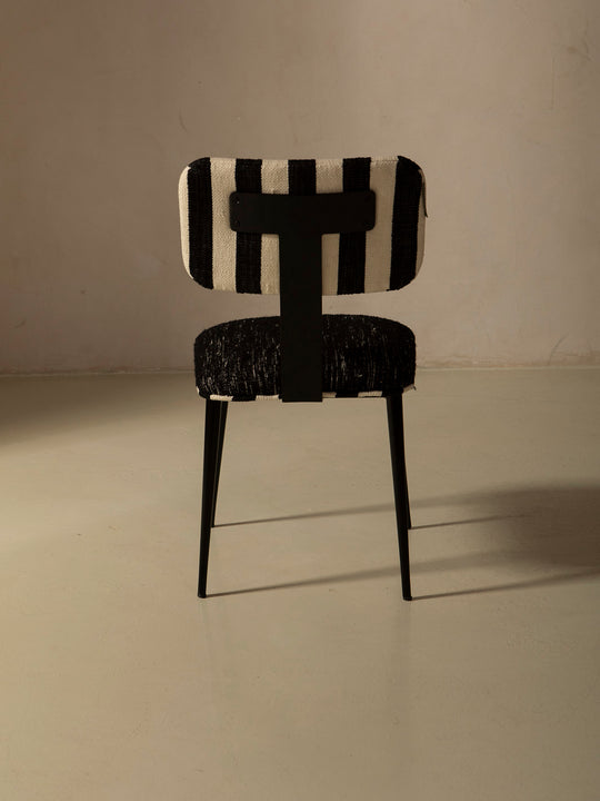 Silla T negra