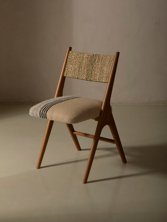 Silla Nura