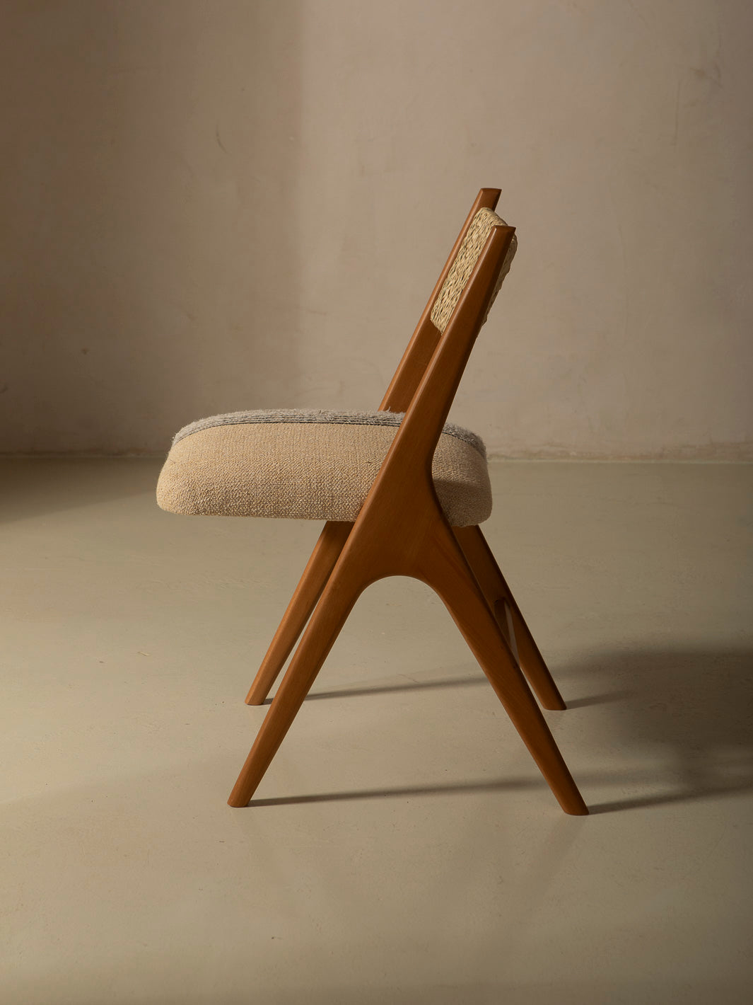 Silla Nura