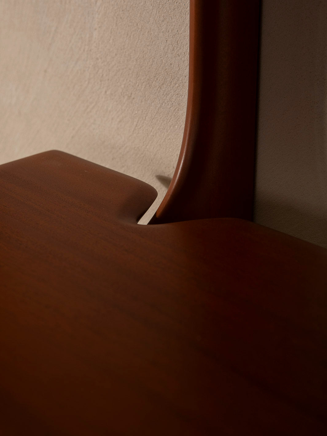 PI mahogany bookshelf
