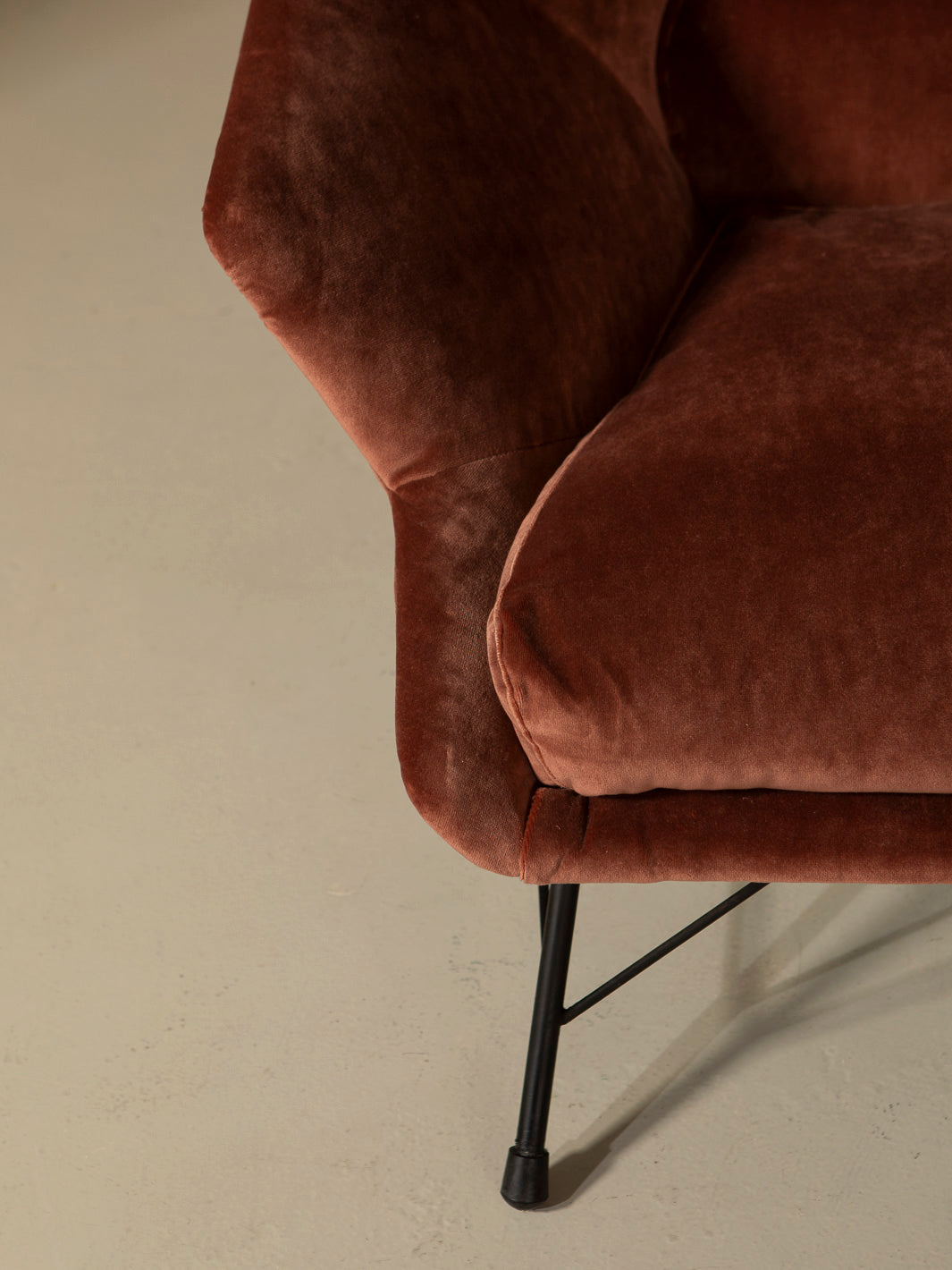 Magnolia armchairs, Italy, 1960s, UPHOLSTERER