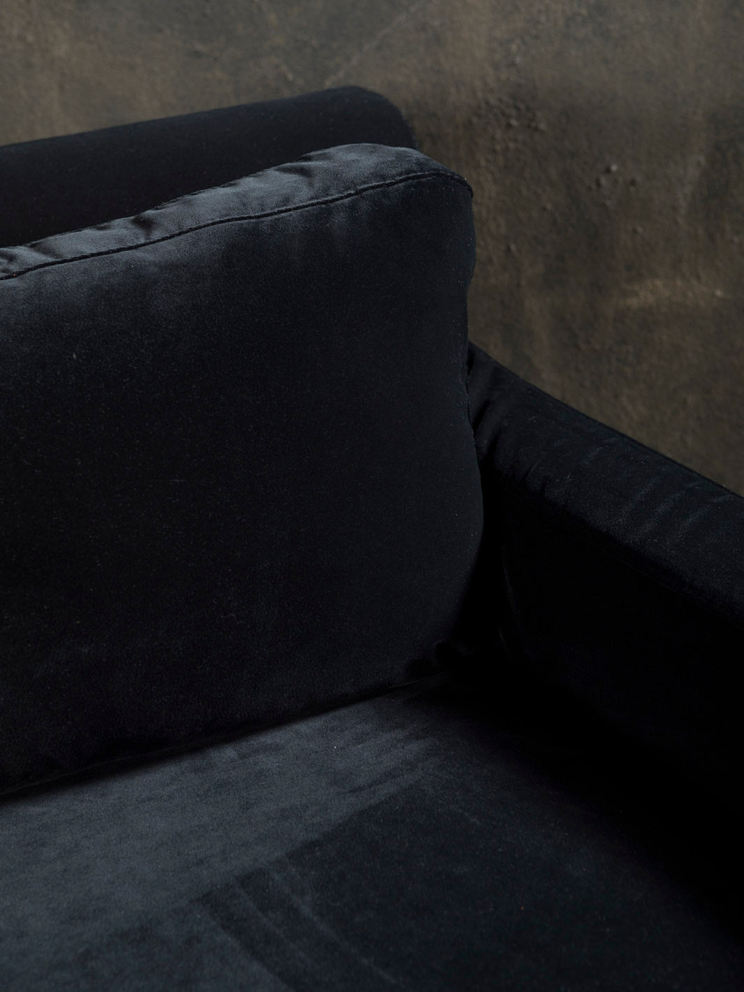 Sofá Amberes de terciopelo Negro