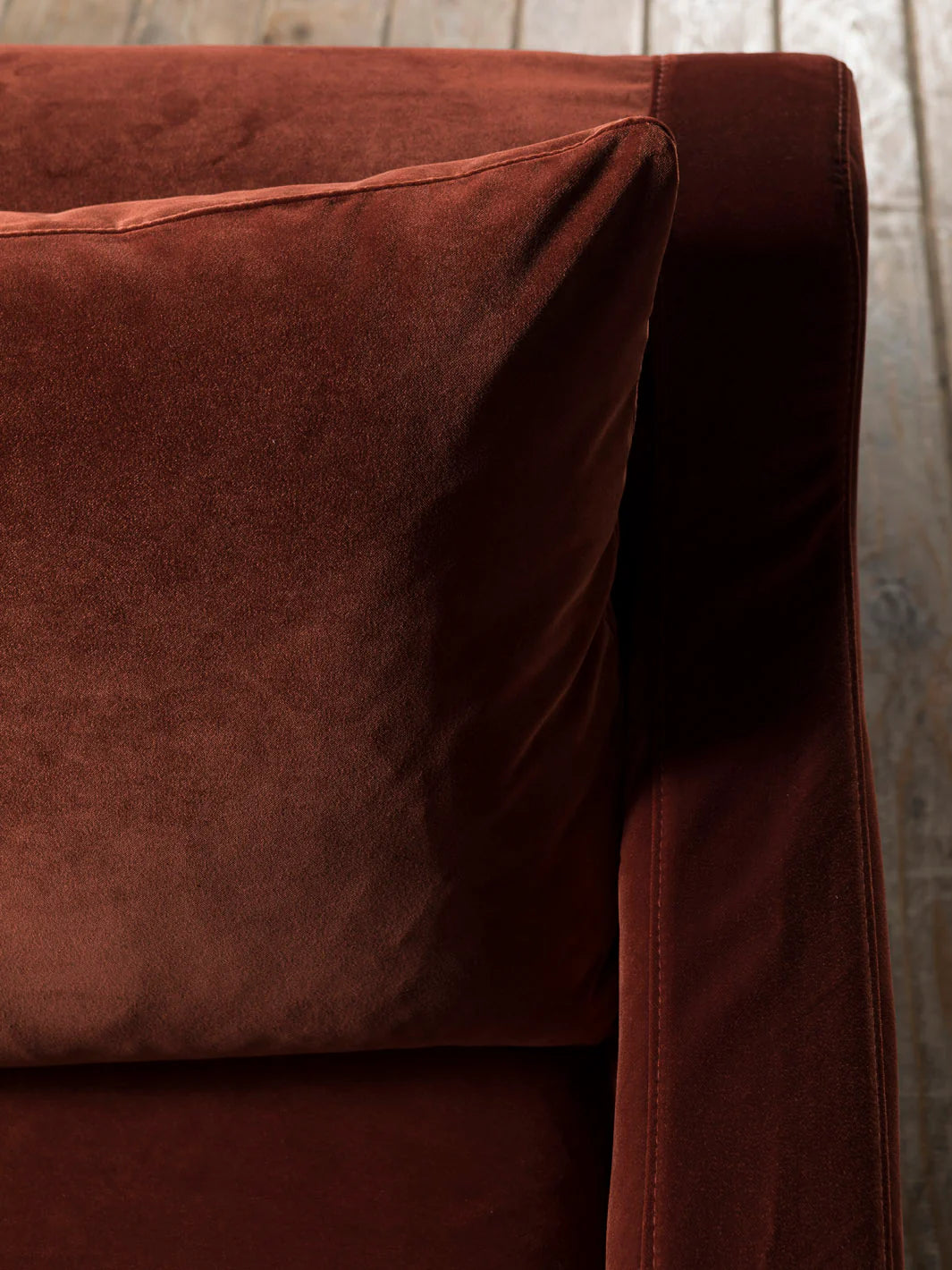 Comporta Velvet Copper Armchair