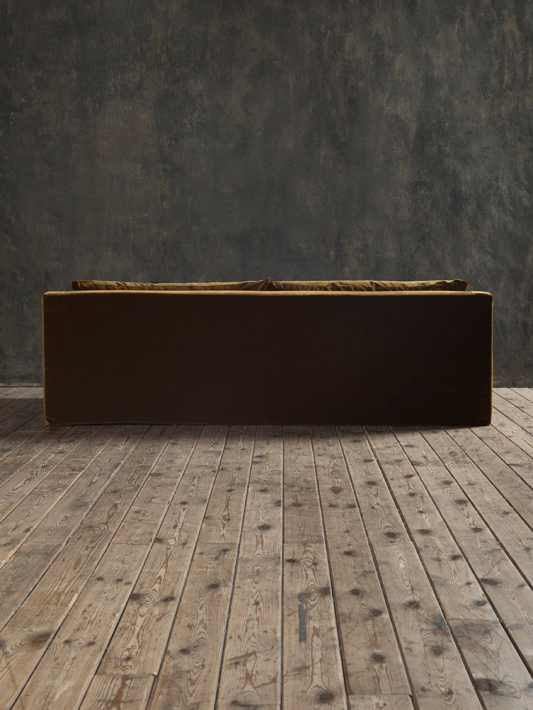 Sofá Comporta de terciopelo army