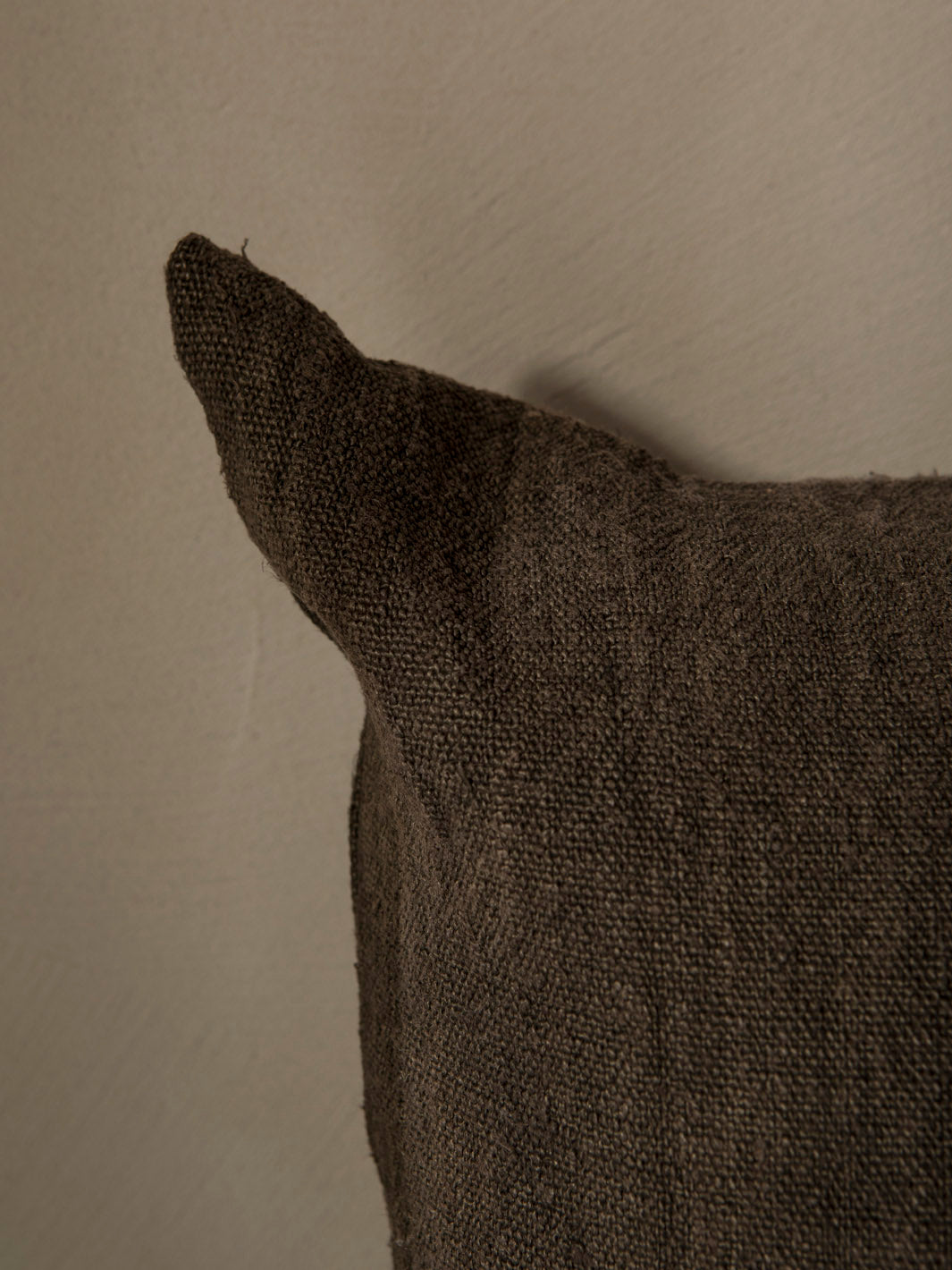 Cojín Isabelle Yamamoto GREY/BROWN 56x56cm