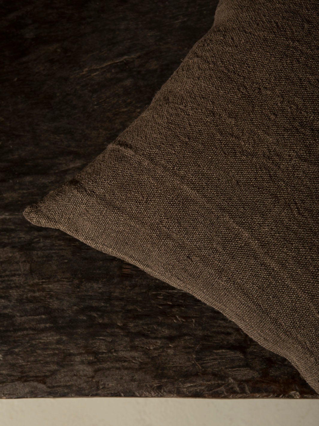 Cojín Isabelle Yamamoto BROWN/BRONZE 46x46cm