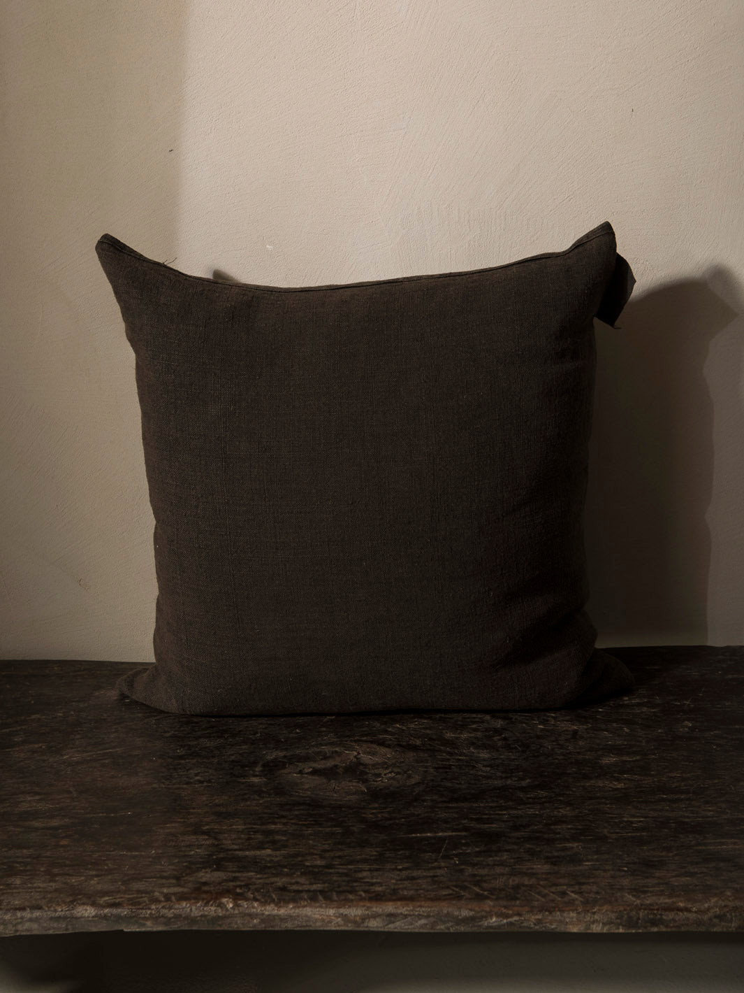 Cojín Isabelle Yamamoto Dark cacao 60x60cm