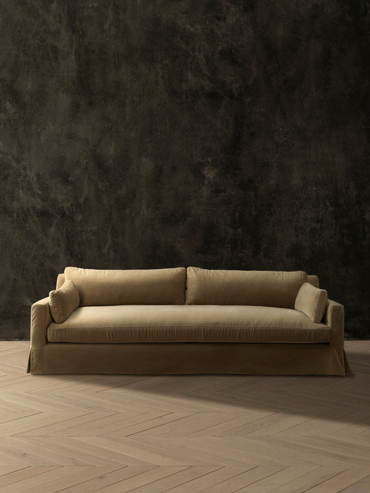 Amberes sofa in black velvet