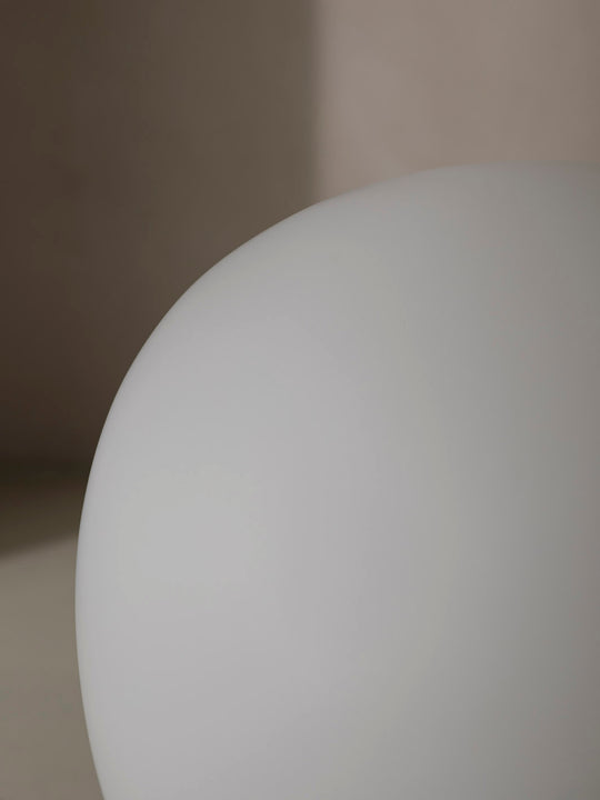 Lámpara de murano blanca base cromada