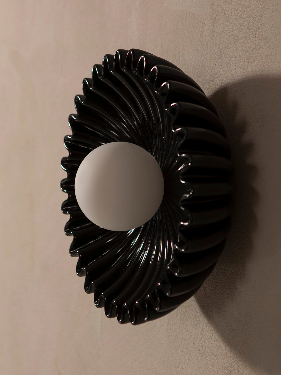 Aplique Ostro Black Ceramica