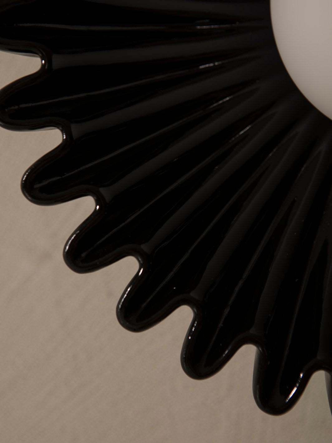 Aplique Ostro Black Ceramica